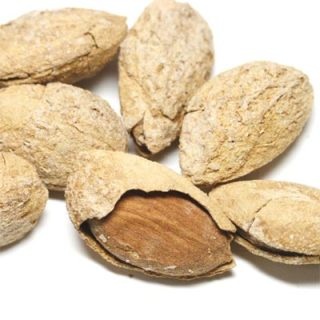 おすすめのナッツ類お菓子はなんですか？