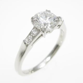 婚約指輪について