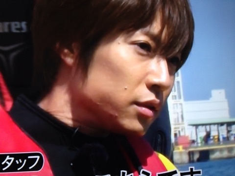 櫻井翔の弟・修さん（大学3年生）、ラグビーで公式戦初出場！「似てる！」「爽やかイケメン」と話題に