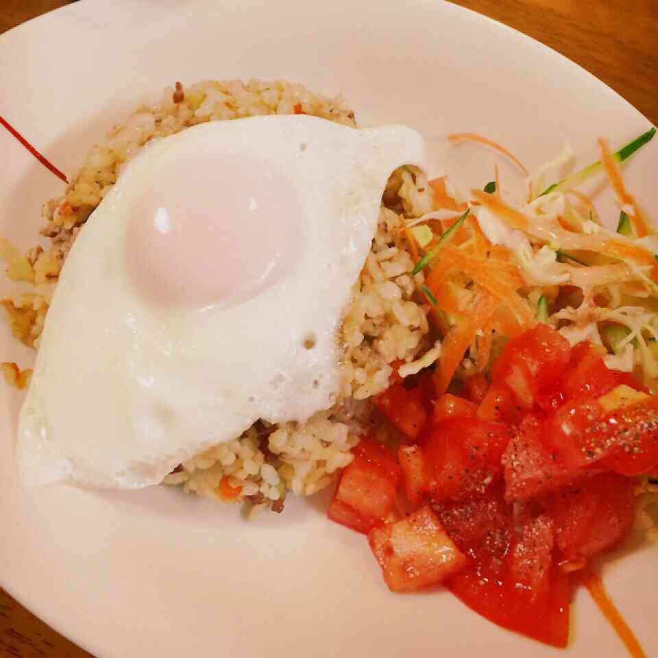 家で他国の料理を作った事がある人～！