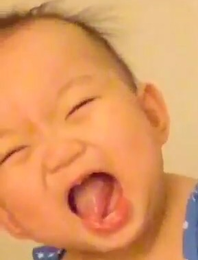 優木まおみ、愛娘と“自然体”2ショットで初表紙