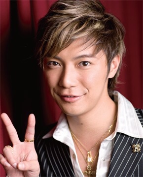 斎藤工と成宮寛貴に囲まれた菜々緒。豪華ショットが「羨ましすぎる」!