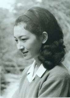 佳子さま、ICU入学式に御出席！スーツ姿が可愛いと話題に