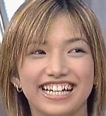 華のある人