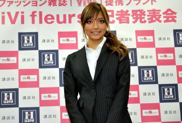 ツッコめるのはローラだけ！？「アルジャーノン」俳優の生え際が後退中