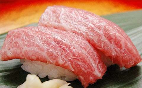 今までに食べたものの中で1番美味しかったものは？？