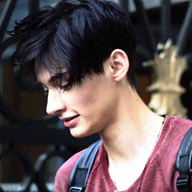 男性の髪型で好きなのは？