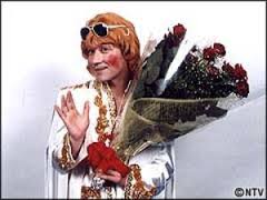 ウンナン内村光良、年収3億円超えか　テレビ界から求められる理由