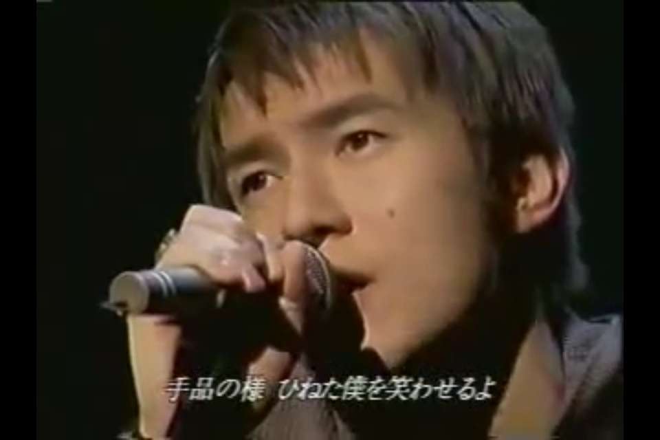 イントロが素敵な曲♫