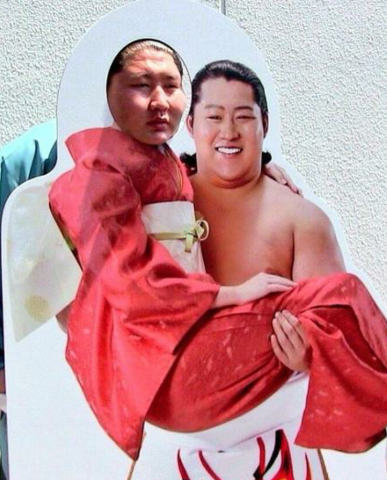 山田孝之“抱っこ”写真に絶賛「違和感ゼロｗｗ」「元気出ました！」。