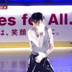 羽生結弦がアイスショーで4回転ループを失敗土下座謝罪