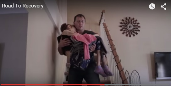 体重18キロの摂食障害の女性が助けを求める動画が話題　支援金は2000万円以上に