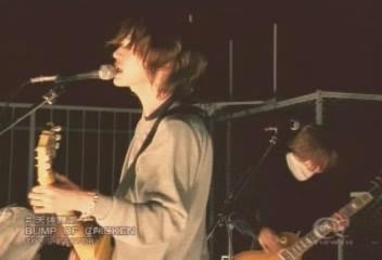 ミュージシャンの代表曲を挙げるトピ