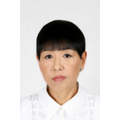 どんな芸能人の事も絶対褒めなきゃいけないトピ