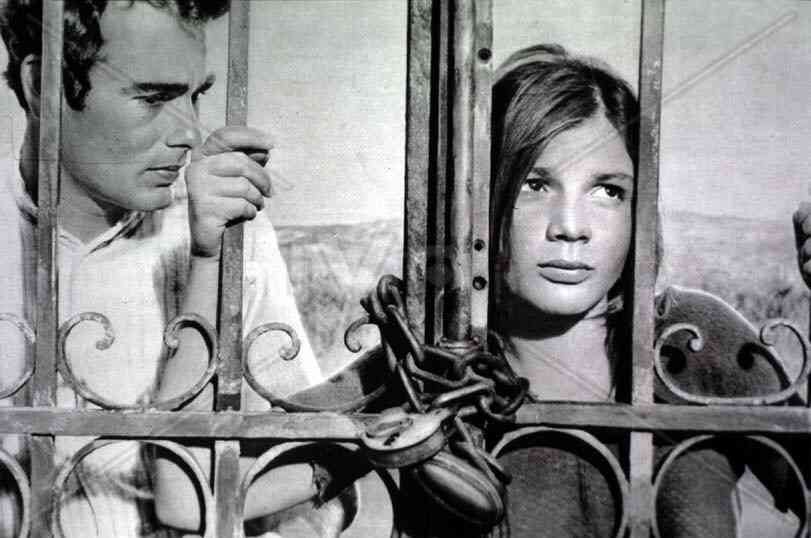 切ない恋愛モノ(映画や小説、ドラマなど)