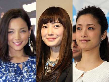 菅野美穂、結婚2年で第1子妊娠 堺雅人が今秋パパに