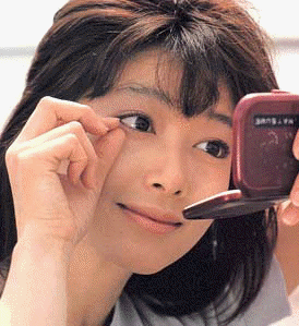 なれるものなら誰の顔になりたい?