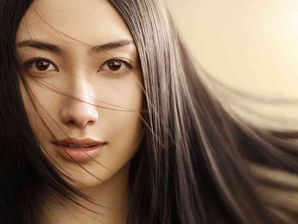 なれるものなら誰の顔になりたい?