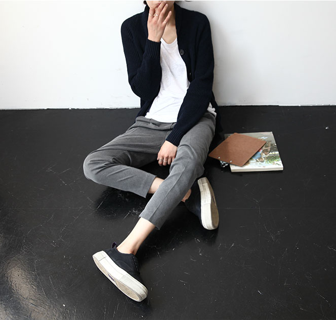 シンプルなファッションが好きな人！