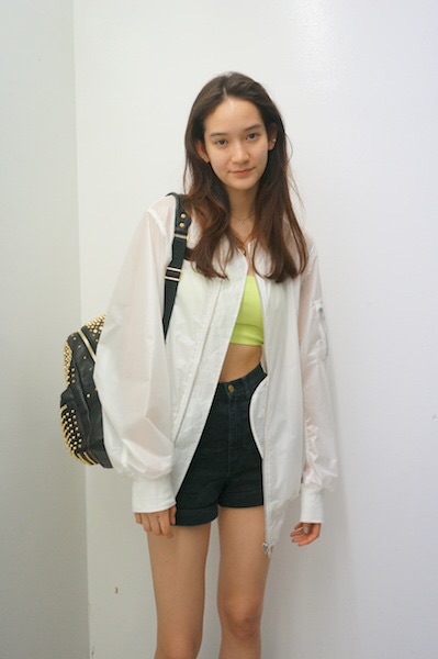 シンプルなファッションが好きな人！