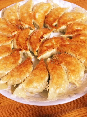 餃子は手作り派?買う派?