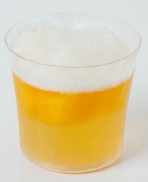 ビールそっくりだけど...　マンゴーチャチャ有楽町に大人の「マンゴービールゼリー」