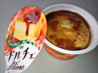 ひたすら甘い物を貼るトピ
