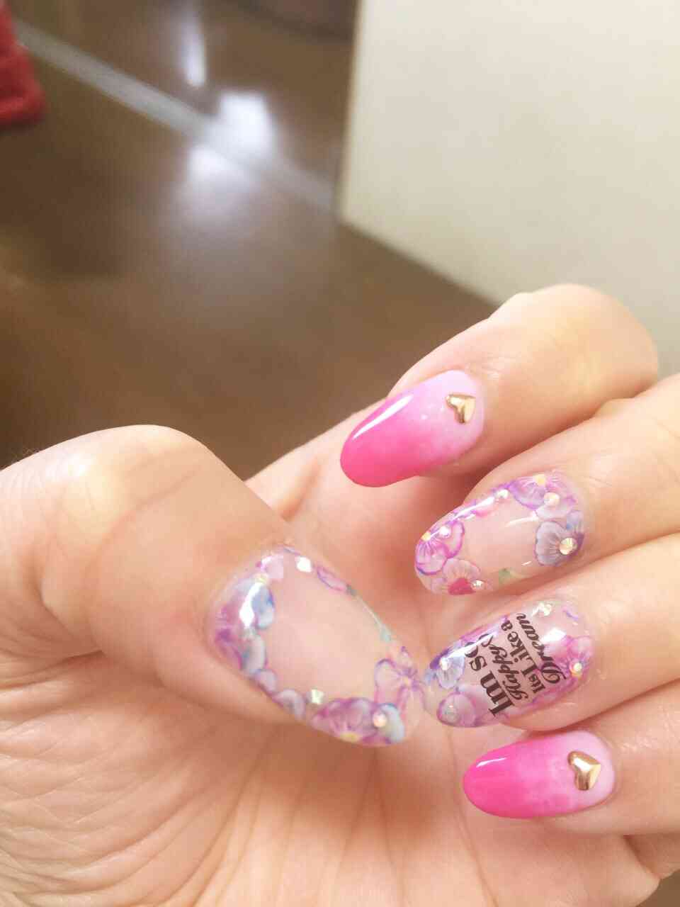 あなたの好きなsummerネイル・ペディの画像貼っていきましょう☆