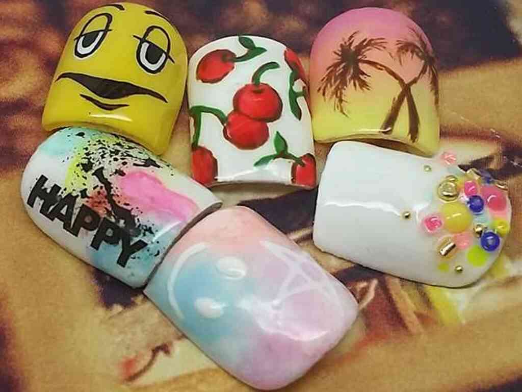 あなたの好きなsummerネイル・ペディの画像貼っていきましょう☆