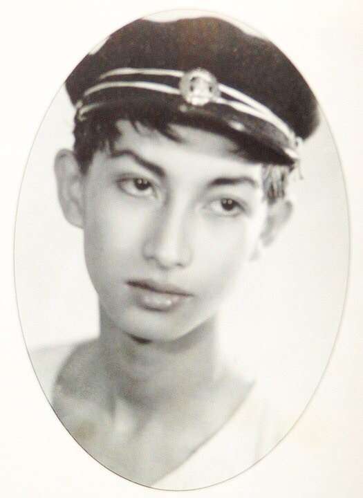 【微閲覧注意？】裸・半裸・キラキラおめめ…超越した自撮りセンスを誇る男性 「ちょっと整形しただけ」と主張