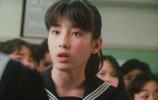 広瀬すず、映画「ちはやふる」で初主演！エクステでロングヘアに
