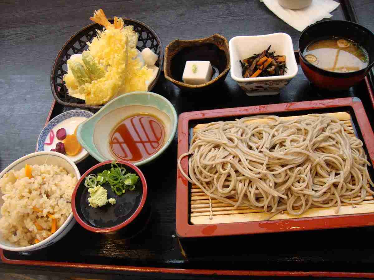 【働いている人限定】暑い季節のランチ