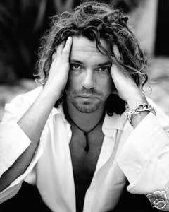 好きなバンドの好きなメンバーは⁉