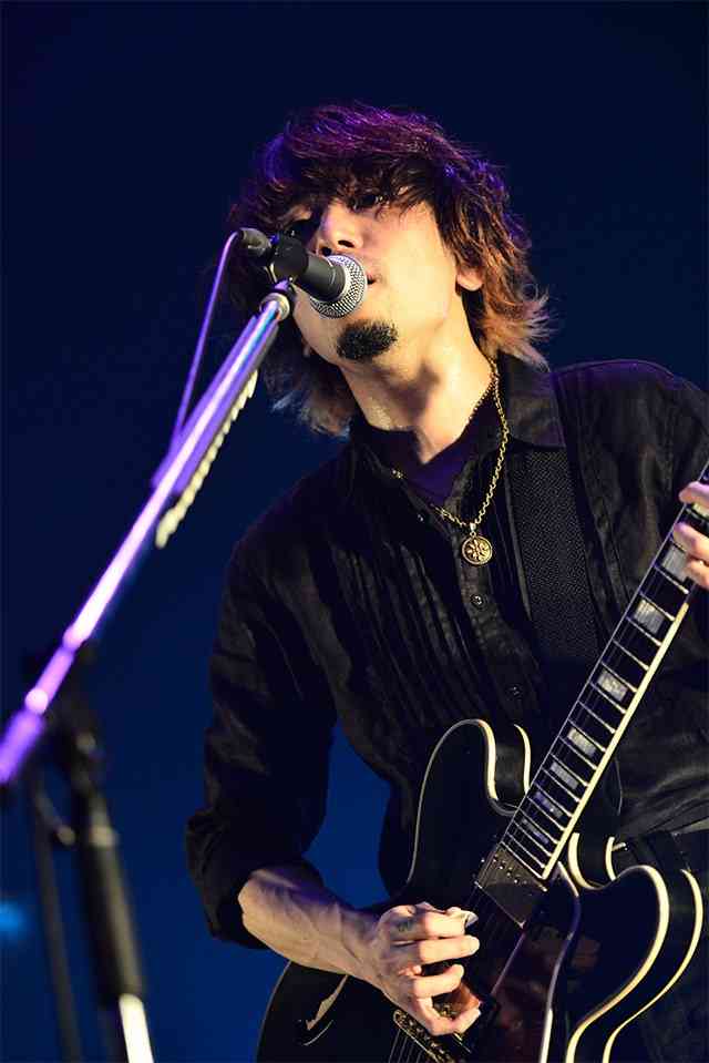 好きなバンドの好きなメンバーは⁉