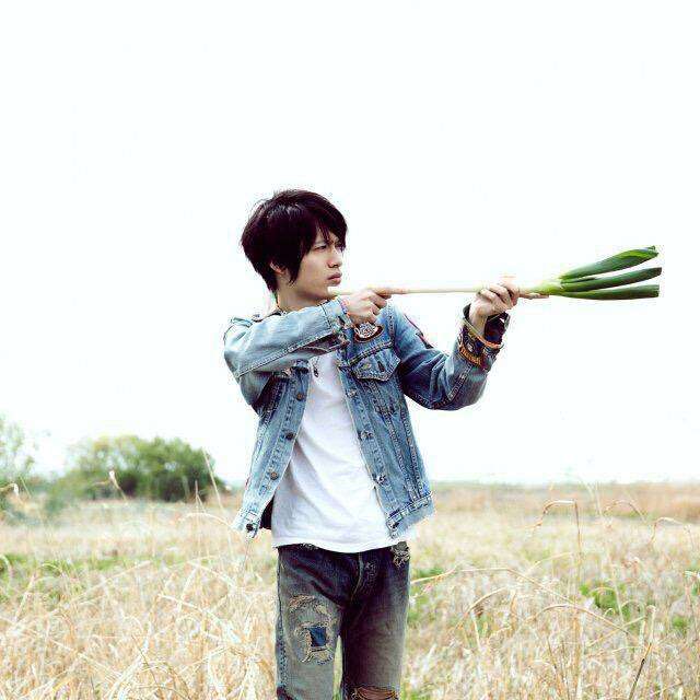 好きなバンドの好きなメンバーは⁉