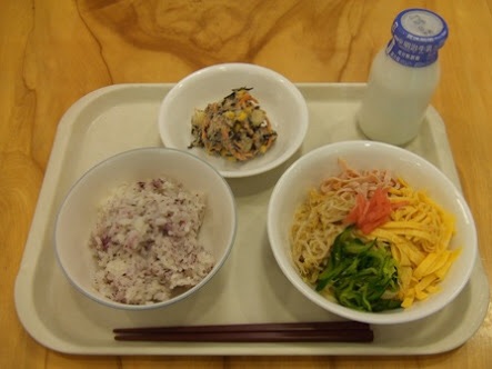 小学校の給食あるある