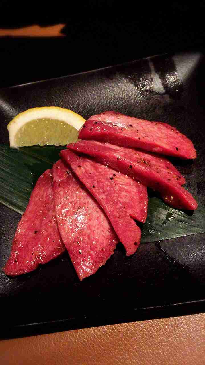 ひたすら「肉の画像」を貼るトピ。