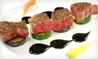 ひたすら「肉の画像」を貼るトピ。