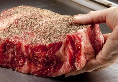 ひたすら「肉の画像」を貼るトピ。