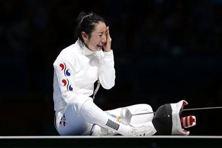 世の中、ゴネたもん勝ちですか？