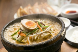 夏に食べたくなる食べ物