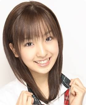 板野友美、“心のスッピン”初公開 デビューから10年、24歳の素顔に迫る