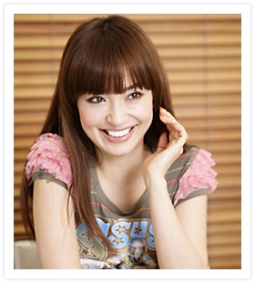 平子理沙、ツヤ美肌を持続する必須のケアとは 美の秘密を告白
