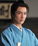 「現代日本設定」以外の衣装が似合う俳優さん