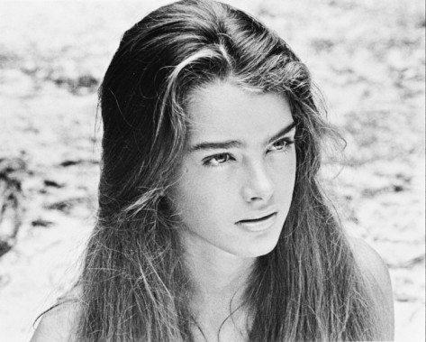 太眉美人といえば