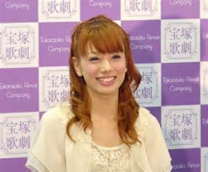 宝塚OGの美人画像