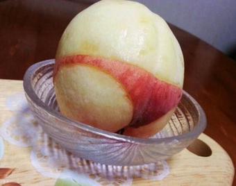 画像にそれっぽいタイトルをつけてみるトピ
