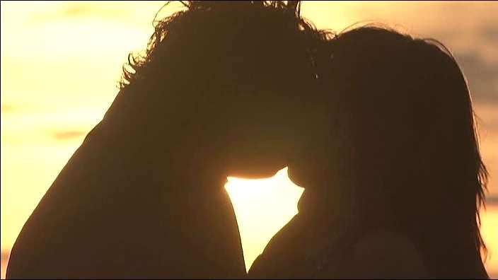 ドラマのキスシーンを貼ってキュンキュンするトピ