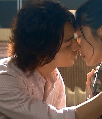 ドラマのキスシーンを貼ってキュンキュンするトピ