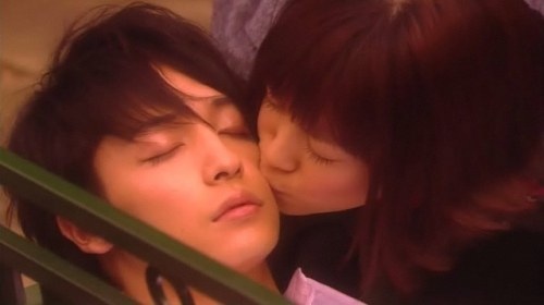 ドラマのキスシーンを貼ってキュンキュンするトピ